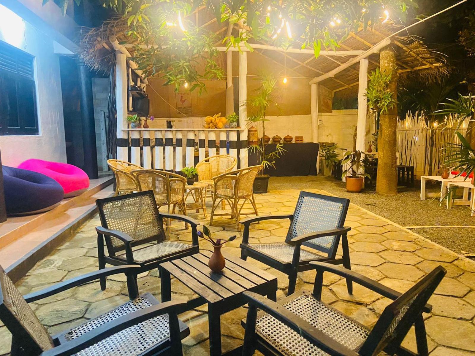 Hiricurry Hostel & Restaurant Dickwella Zewnętrze zdjęcie
